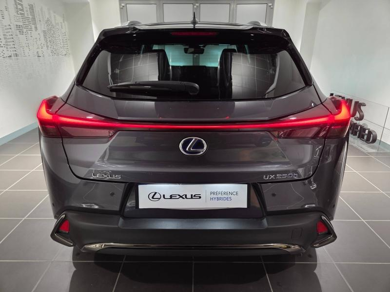 LEXUS UX d’occasion à vendre à AUBIÈRE chez ARVERNE (Photo 17)