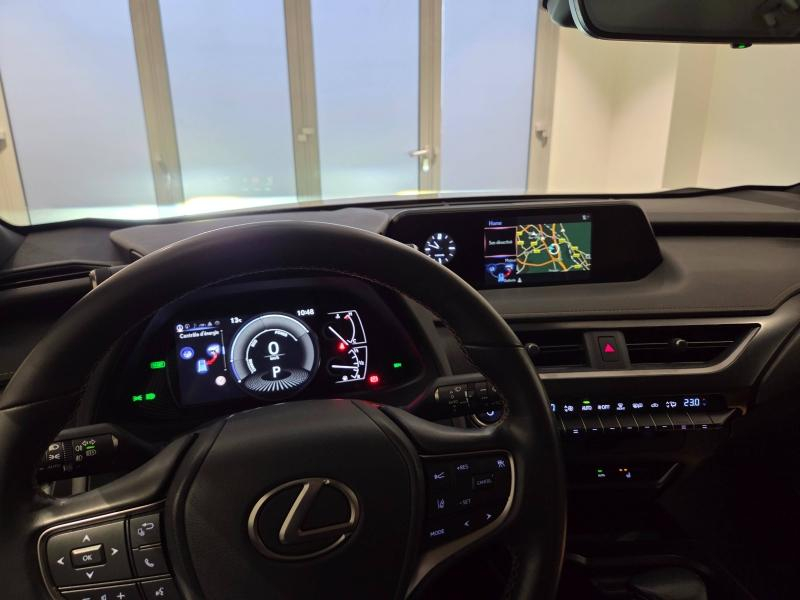 LEXUS UX d’occasion à vendre à AUBIÈRE chez ARVERNE (Photo 4)