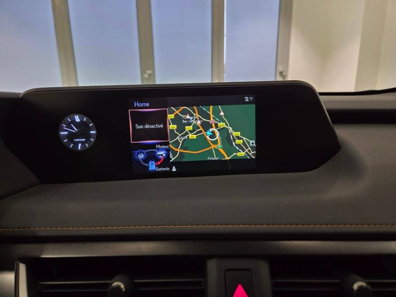 LEXUS UX d’occasion à vendre à AUBIÈRE chez ARVERNE (Photo 6)