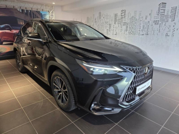 LEXUS NX 450h+ Luxe 4WD 37308 km à vendre
