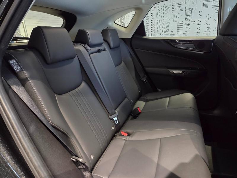 LEXUS NX d’occasion à vendre à AUBIÈRE chez ARVERNE (Photo 15)