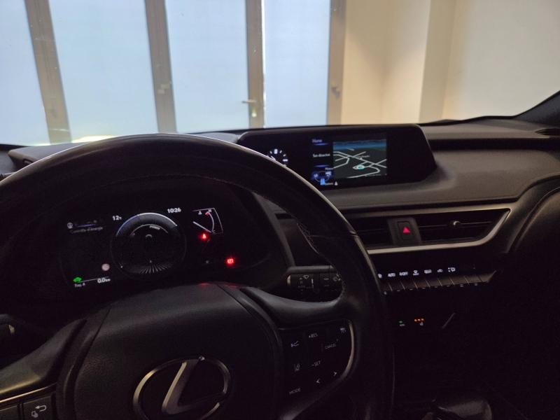 LEXUS UX d’occasion à vendre à AUBIÈRE chez ARVERNE (Photo 4)