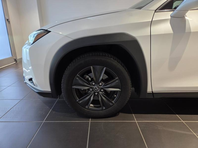 LEXUS UX d’occasion à vendre à AUBIÈRE chez ARVERNE (Photo 17)