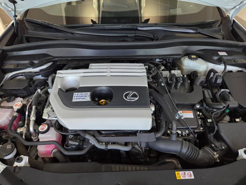 LEXUS UX d’occasion à vendre à AUBIÈRE chez ARVERNE (Photo 19)