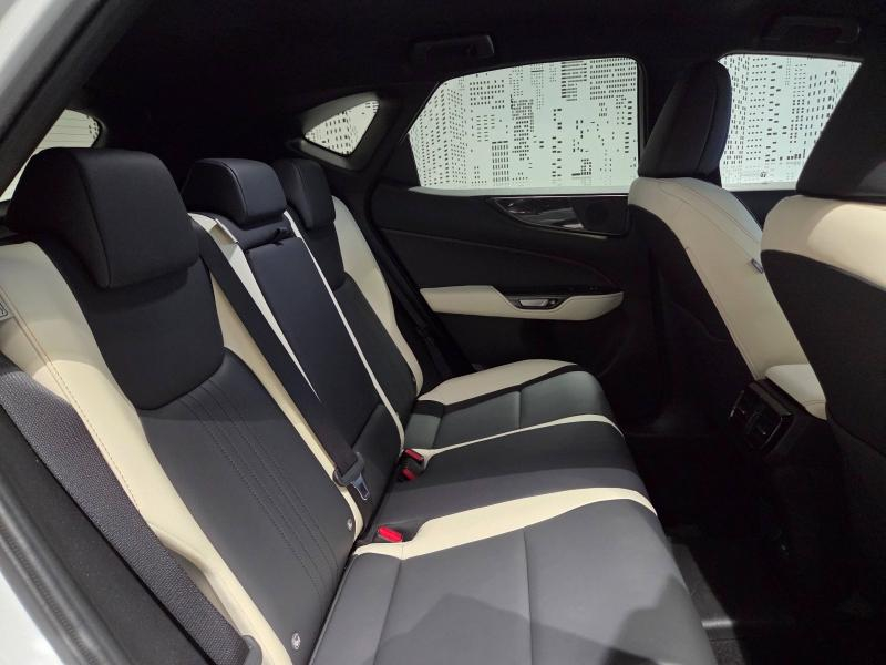 LEXUS NX d’occasion à vendre à AUBIÈRE chez ARVERNE (Photo 12)