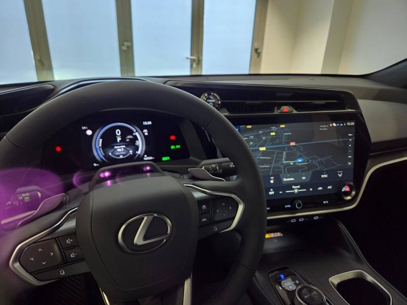 LEXUS RZ d’occasion à vendre à AUBIÈRE chez ARVERNE (Photo 4)