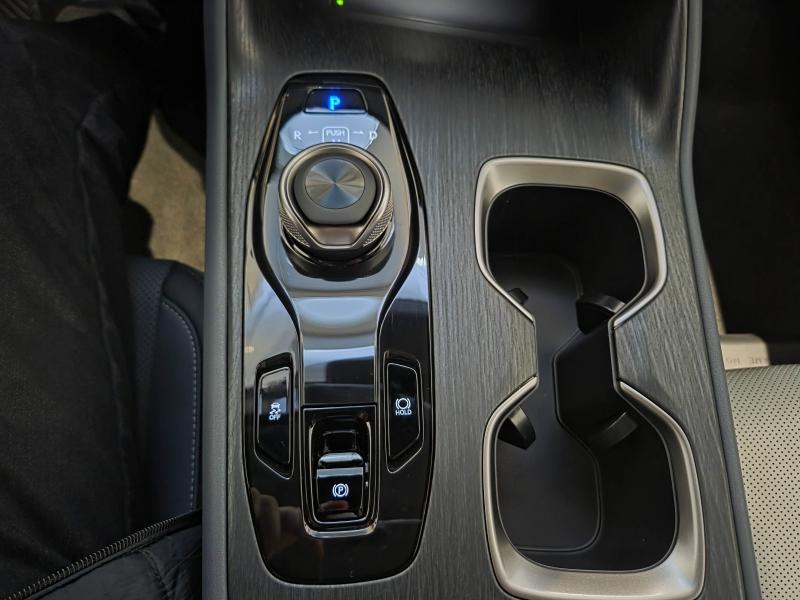 LEXUS RZ d’occasion à vendre à AUBIÈRE chez ARVERNE (Photo 10)