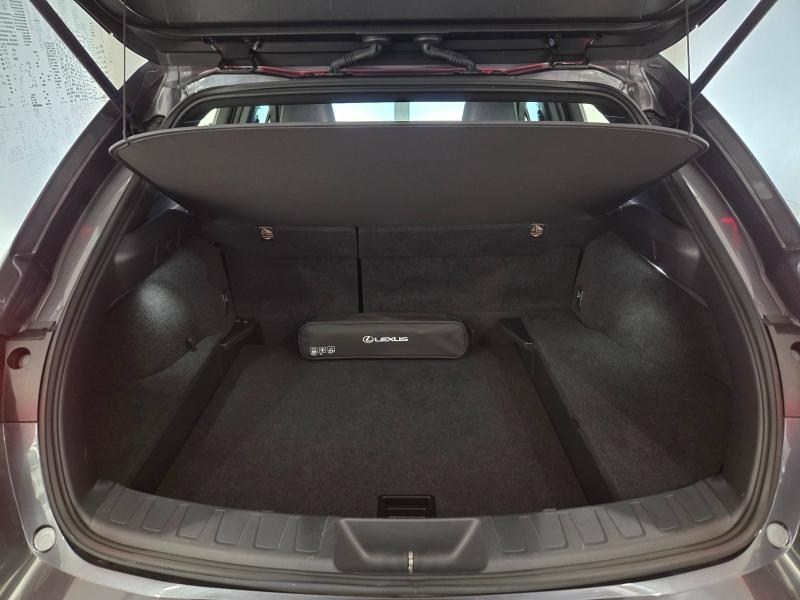 LEXUS UX d’occasion à vendre à AUBIÈRE chez ARVERNE (Photo 12)