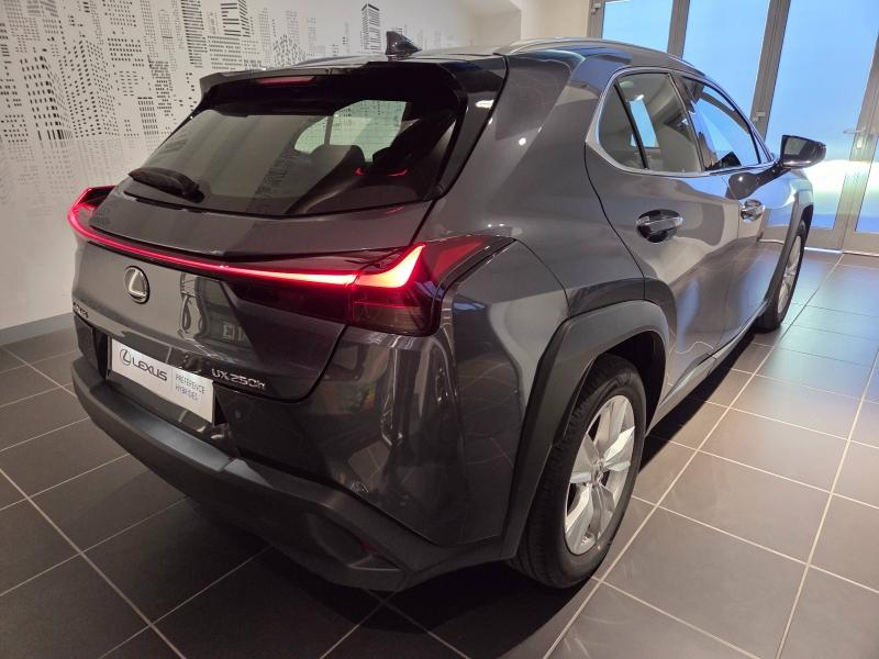 LEXUS UX d’occasion à vendre à AUBIÈRE chez ARVERNE (Photo 15)
