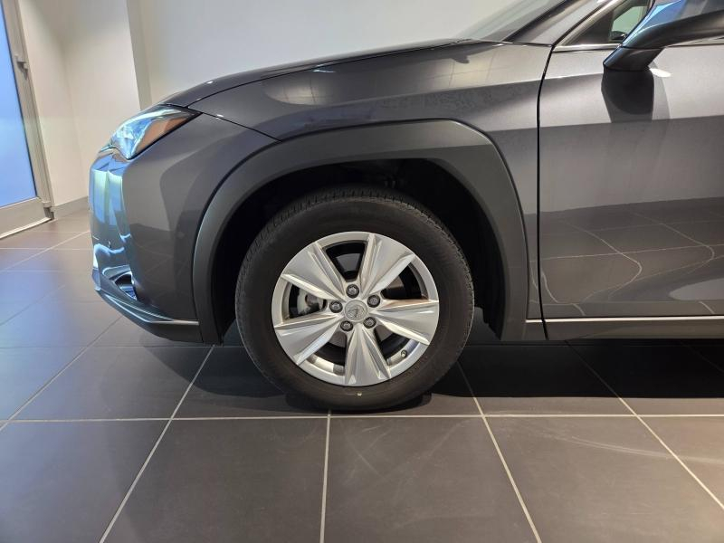 LEXUS UX d’occasion à vendre à AUBIÈRE chez ARVERNE (Photo 16)