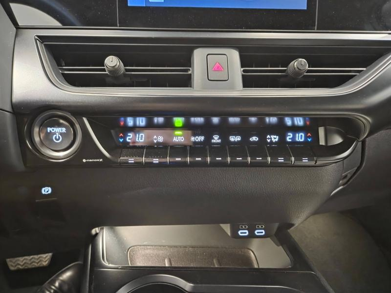 LEXUS UX d’occasion à vendre à AUBIÈRE chez ARVERNE (Photo 9)