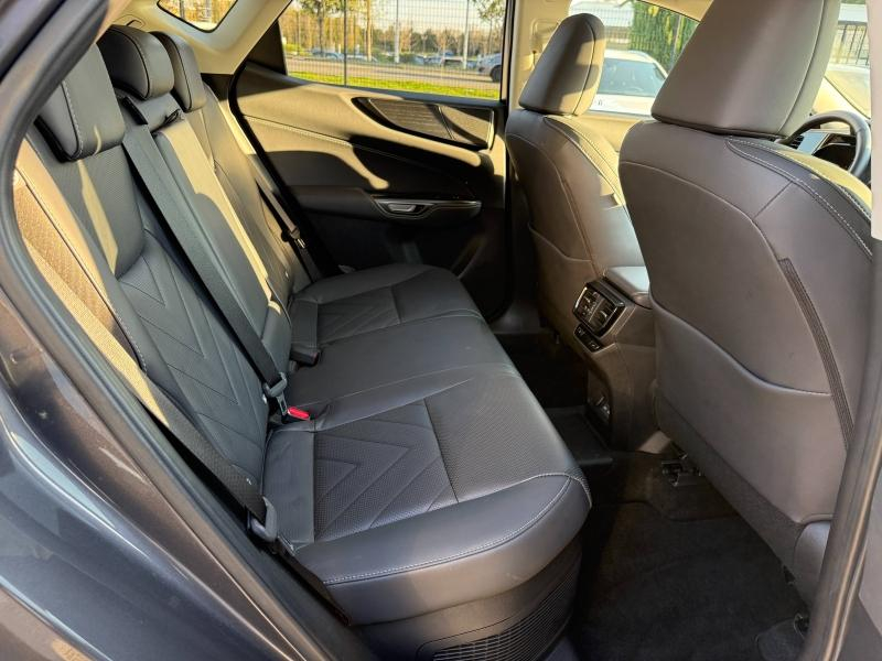 LEXUS NX d’occasion à vendre à AUBIÈRE chez ARVERNE (Photo 17)