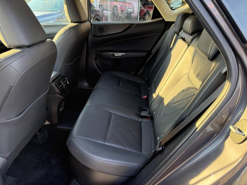 LEXUS NX d’occasion à vendre à AUBIÈRE chez ARVERNE (Photo 20)