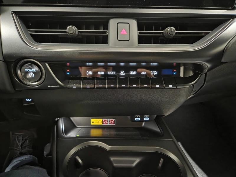 LEXUS UX d’occasion à vendre à AUBIÈRE chez ARVERNE (Photo 8)