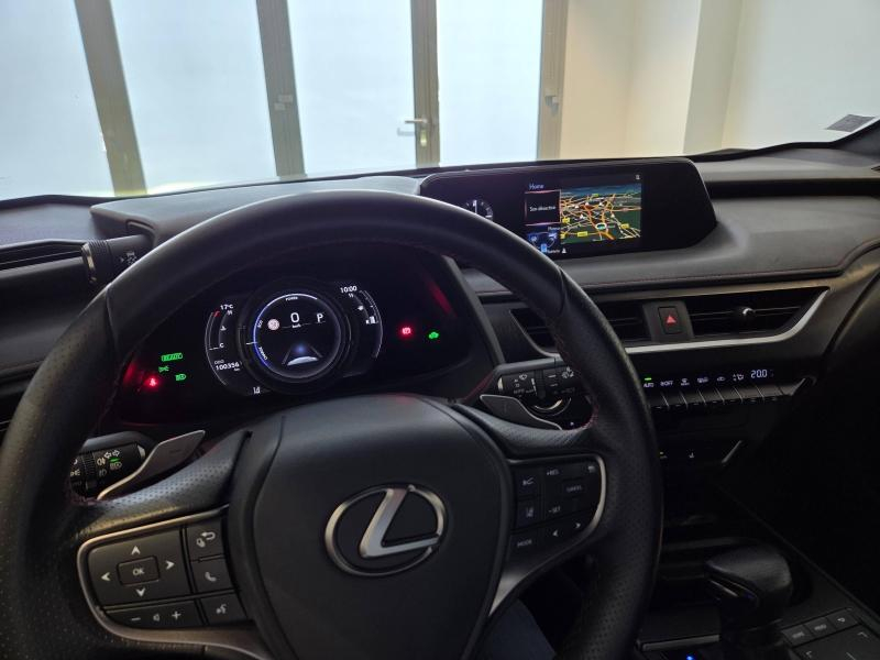 LEXUS UX d’occasion à vendre à AUBIÈRE chez ARVERNE (Photo 4)