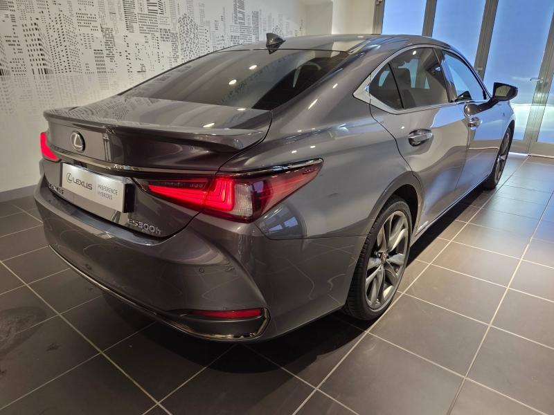 LEXUS ES d’occasion à vendre à AUBIÈRE chez ARVERNE (Photo 18)