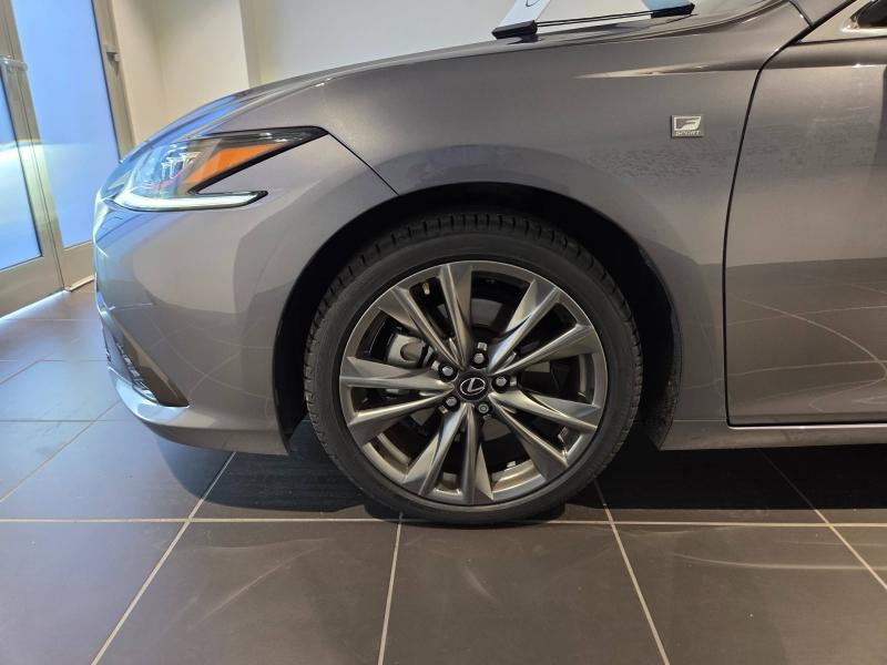 LEXUS ES d’occasion à vendre à AUBIÈRE chez ARVERNE (Photo 20)