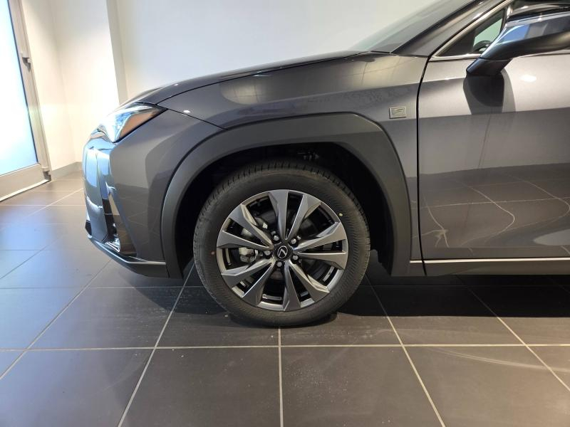 LEXUS UX d’occasion à vendre à AUBIÈRE chez ARVERNE (Photo 19)