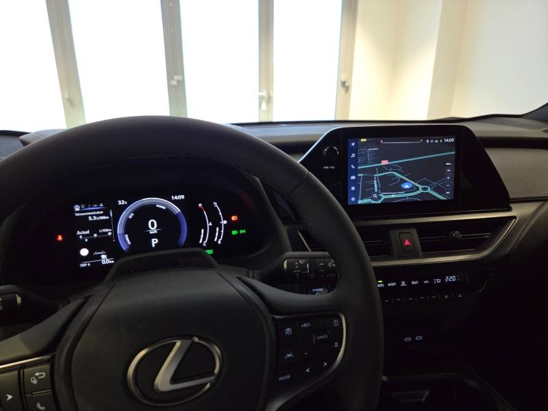LEXUS UX d’occasion à vendre à AUBIÈRE chez ARVERNE (Photo 4)