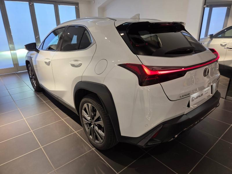 LEXUS UX d’occasion à vendre à AUBIÈRE chez ARVERNE (Photo 13)